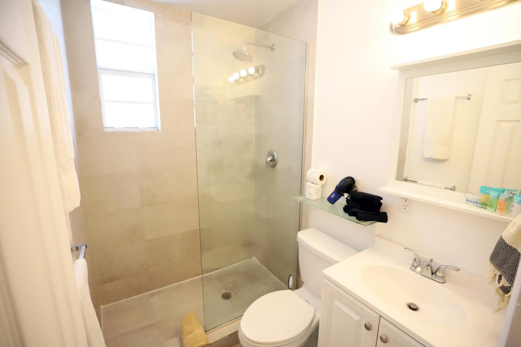 South Beach Steps To Ocean Drive Free Parking & Pet Friendly ميامي بيتش المظهر الخارجي الصورة